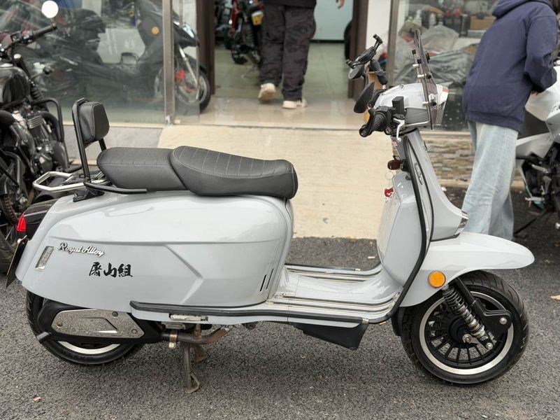 二手ROYAL ALLOYGP200S