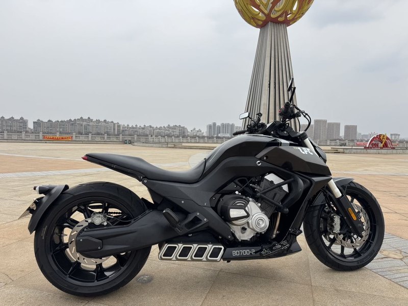 二手奔达LFC700 燎