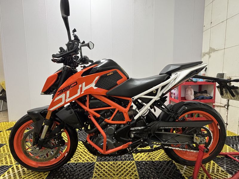 二手KTMR2R390 Duke