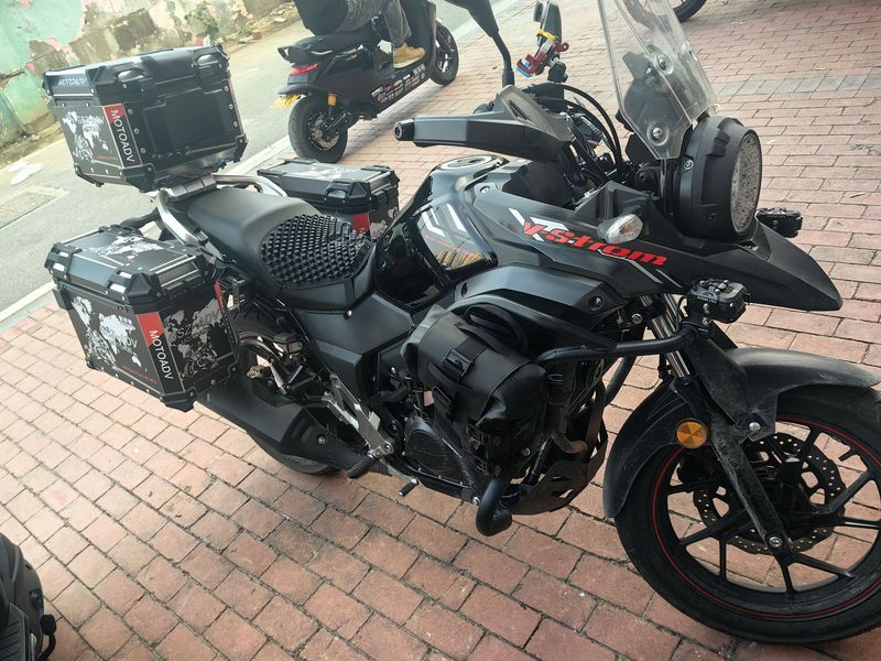 二手豪爵铃木DL250