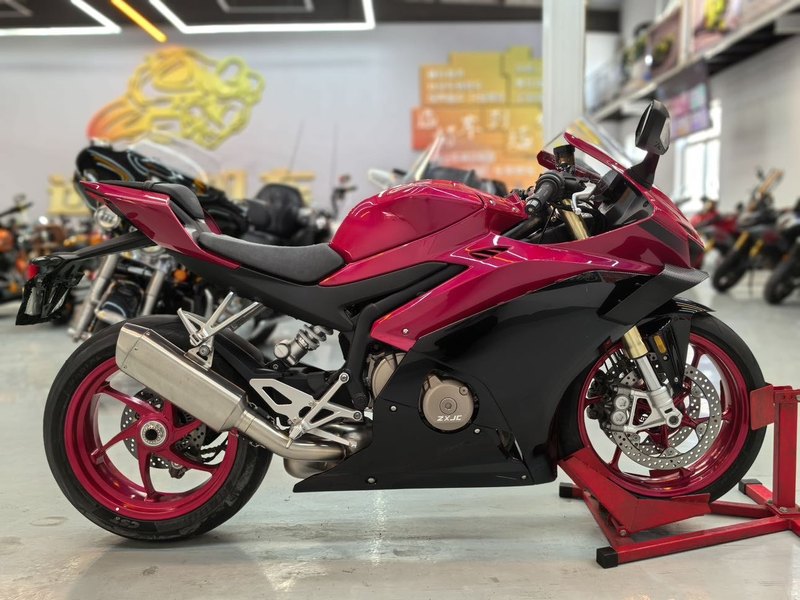 二手张雪机车500RR