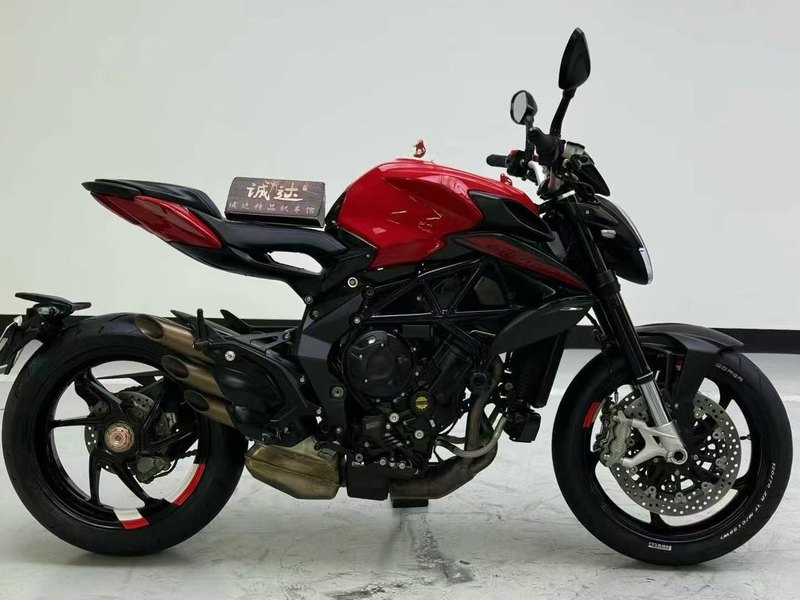 二手奥古斯塔Brutale 800