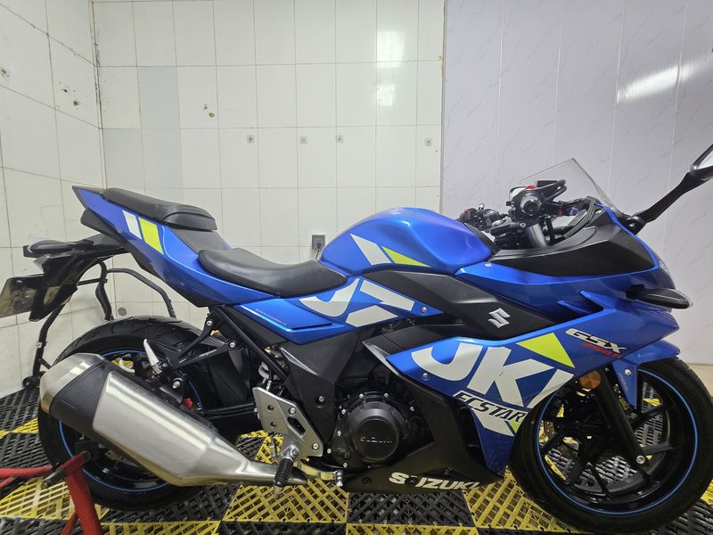 二手豪爵铃木GSX250R