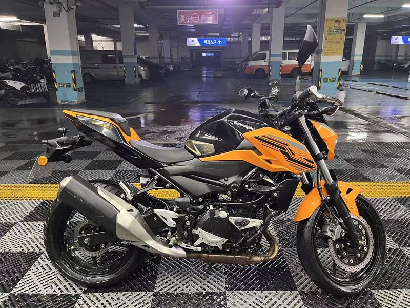二手川崎Z400