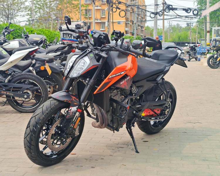 二手KTMR2R790 Duke