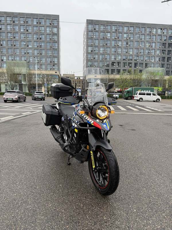 二手豪爵铃木DL250