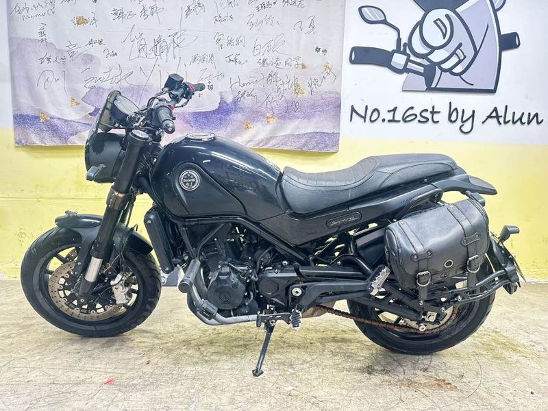 二手贝纳利幼狮 Leoncino 500