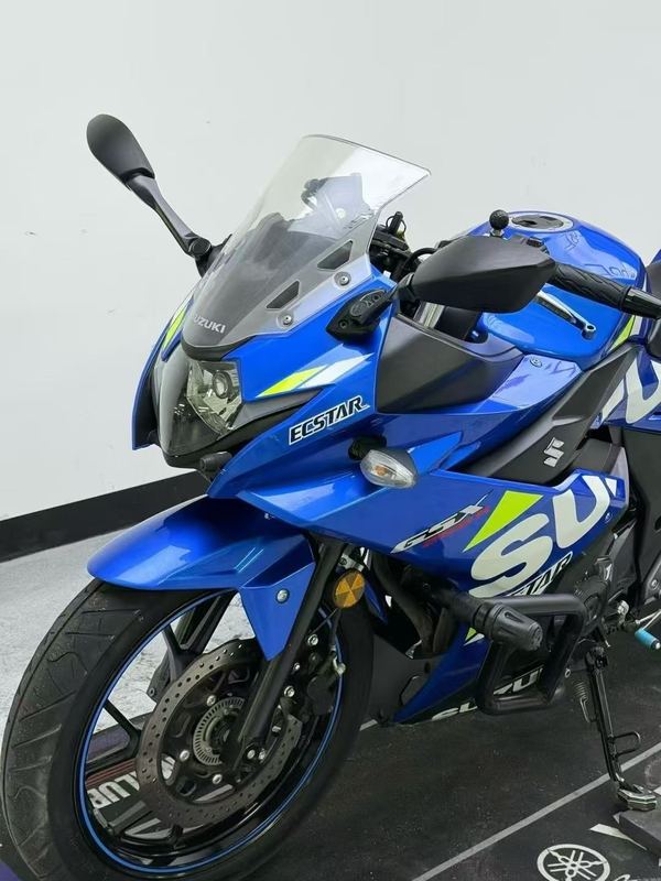 二手豪爵铃木GSX250R
