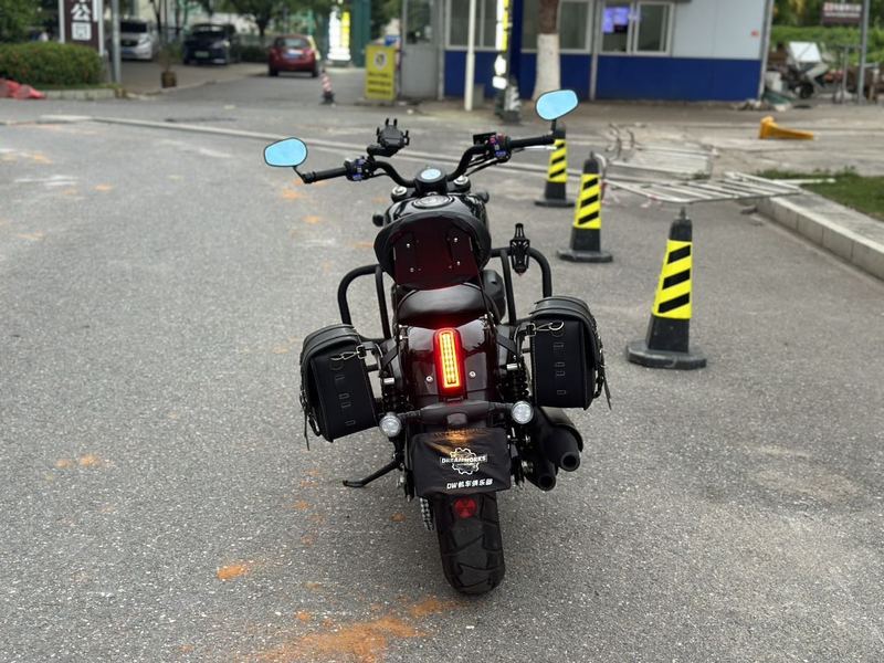 二手QJMOTOR闪300
