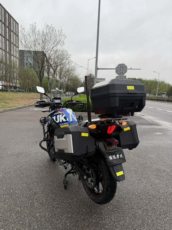 二手豪爵铃木DL250