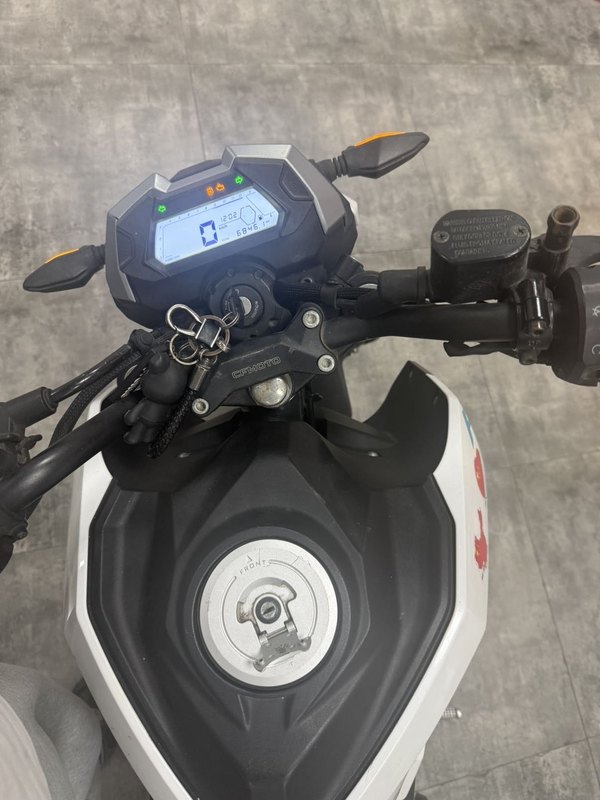 二手春风ST狒狒