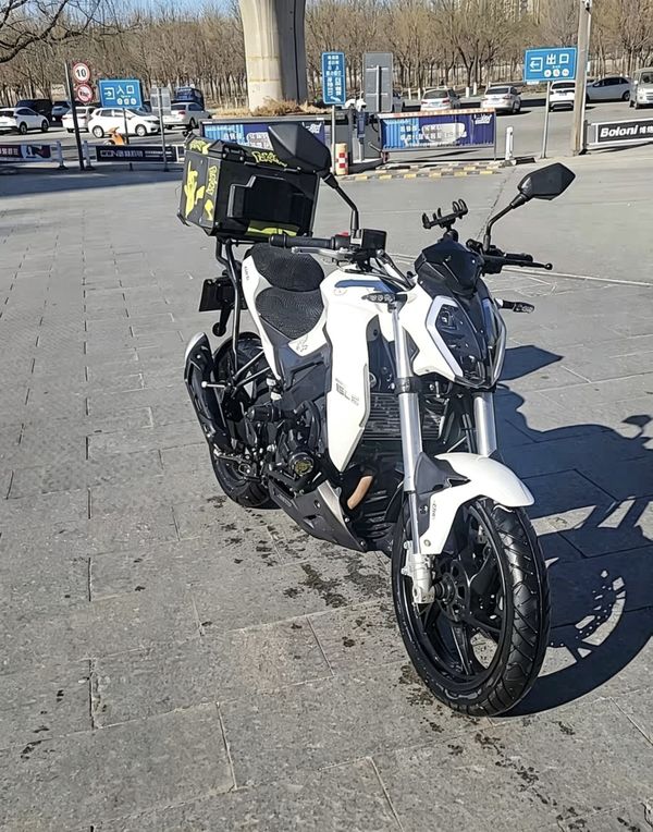 二手贝纳利小迅龙 BN150S