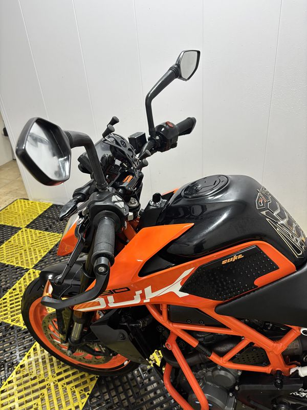 二手KTMR2R390 Duke