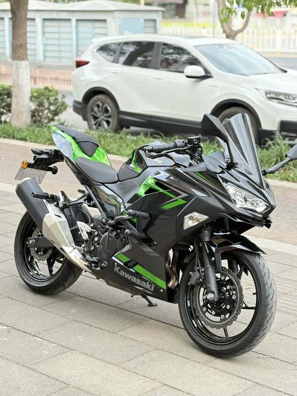 二手川崎Ninja 400
