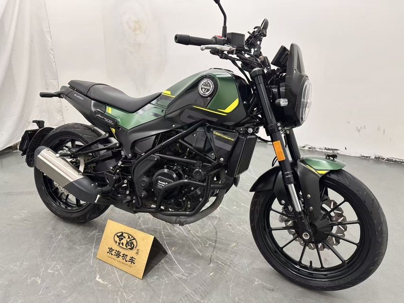 二手贝纳利幼狮 Leoncino 250