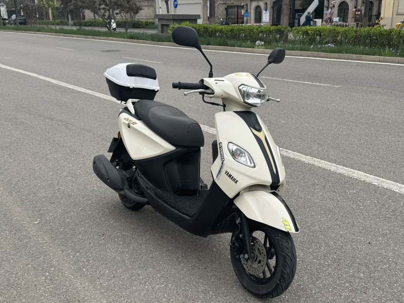 二手建设雅马哈巧格i