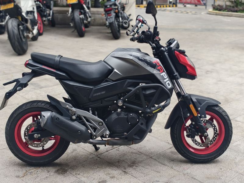 二手春风ST狒狒