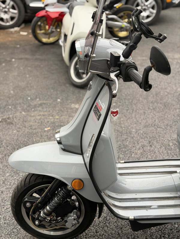 二手ROYAL ALLOYGP200S