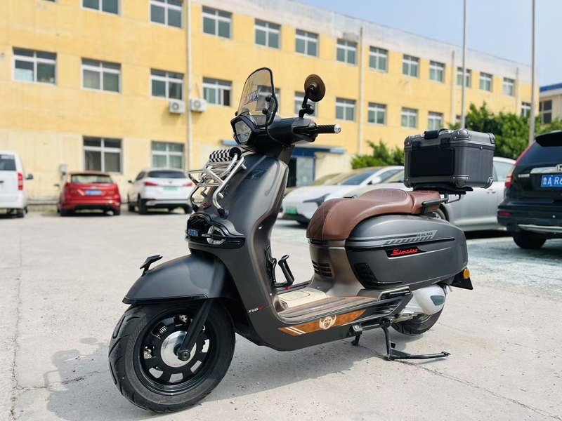 二手维多利亚Sixties 250Si