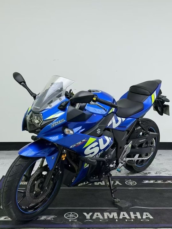 二手豪爵铃木GSX250R