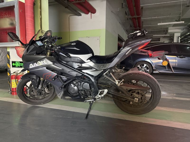 二手贝纳利龙卷风 Tornado 302R