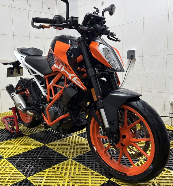 二手KTMR2R390 Duke