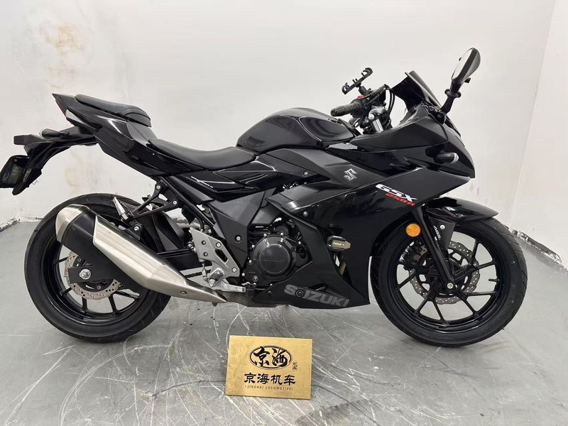 二手豪爵铃木GSX250R