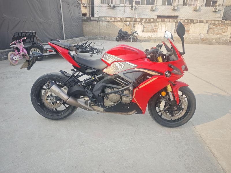 二手QJMOTOR赛600