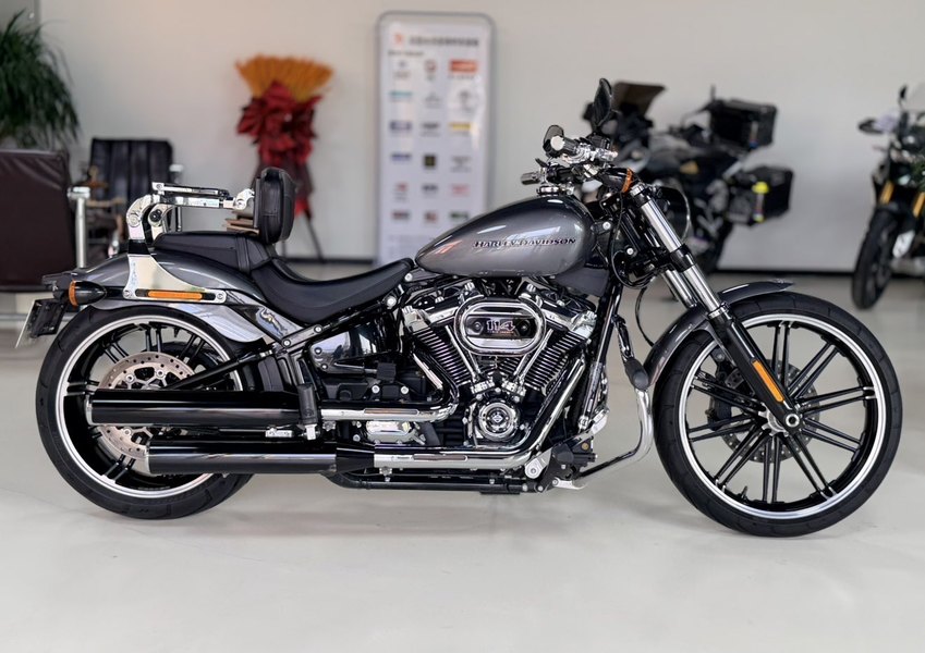 二手哈雷戴维森突破者 Breakout