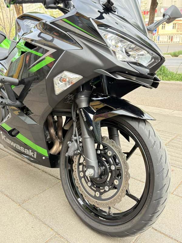 二手川崎Ninja 400