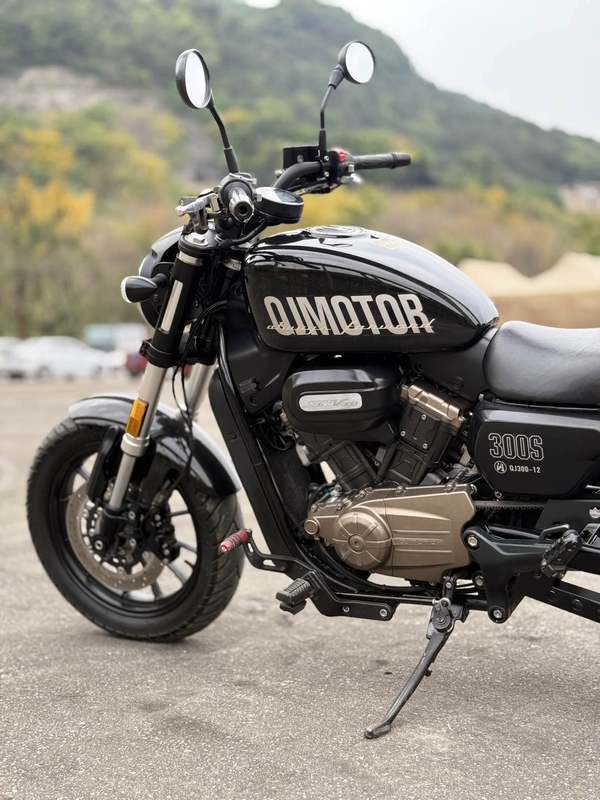 二手QJMOTOR闪300