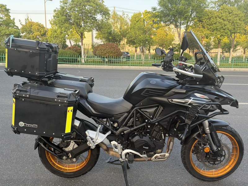 二手贝纳利TRK552