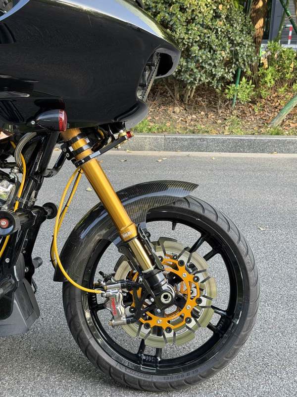 二手哈雷戴维森公路滑翔 Road Glide