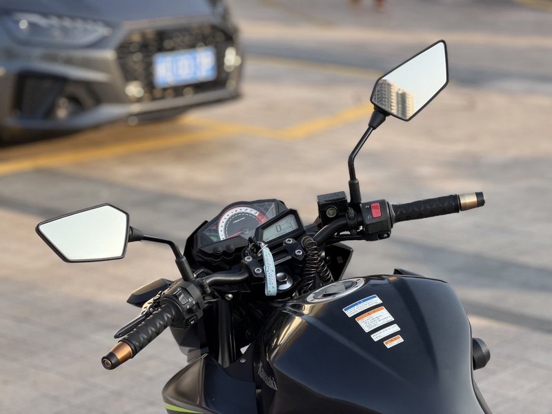 二手川崎Z 250 ABS