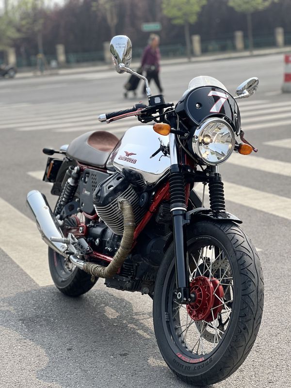 二手摩托古兹V7 Racer