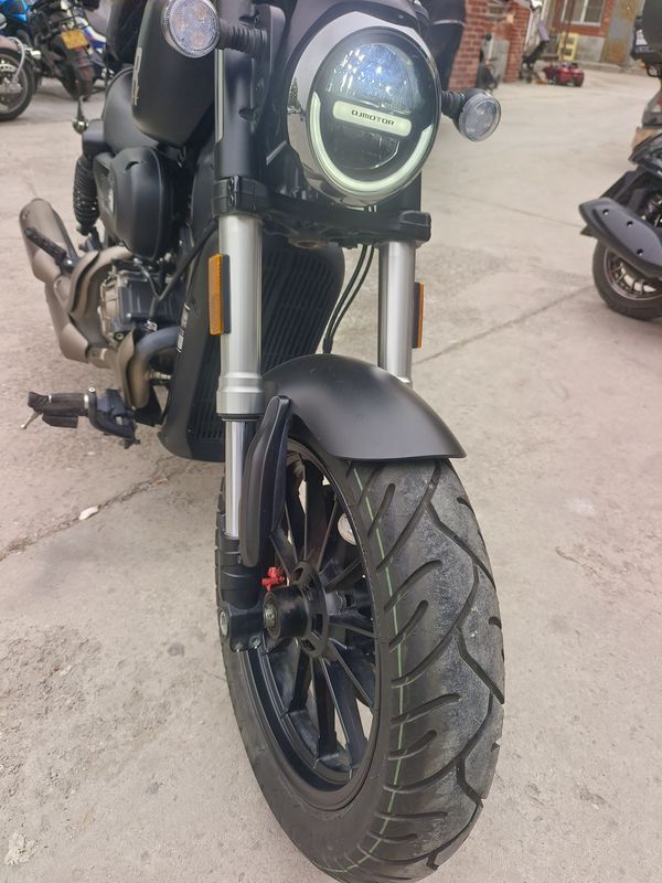 二手QJMOTOR闪300