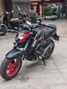 二手春风ST狒狒