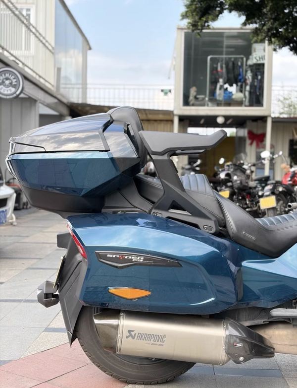 二手庞巴迪Spyder F3 