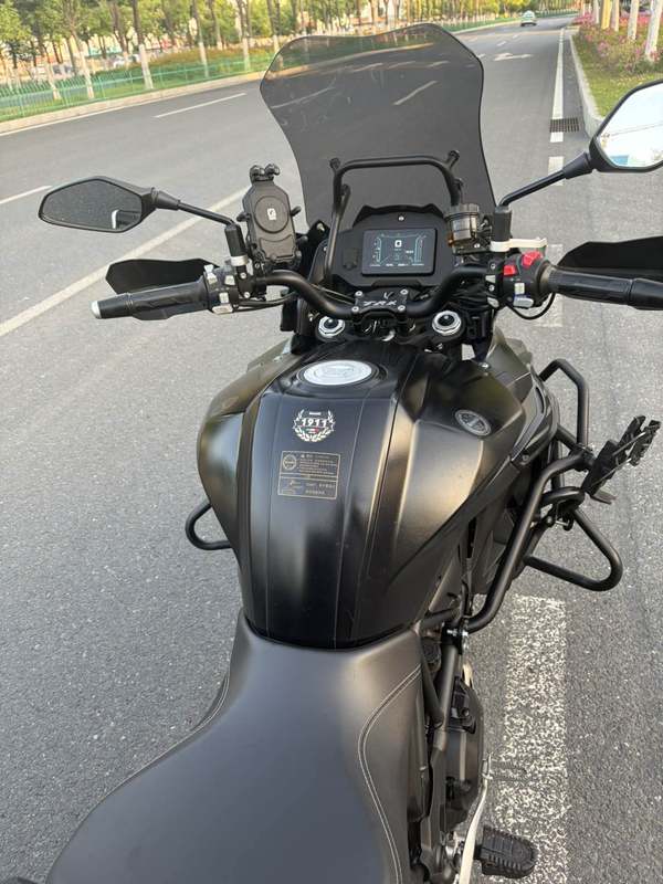 二手贝纳利TRK552