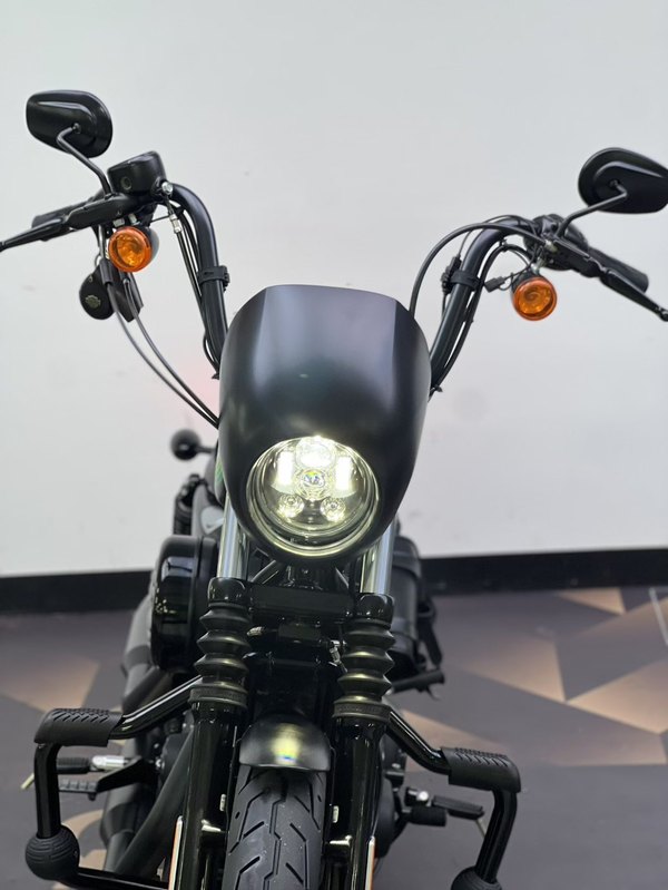 二手哈雷戴维森硬汉 lron 1200