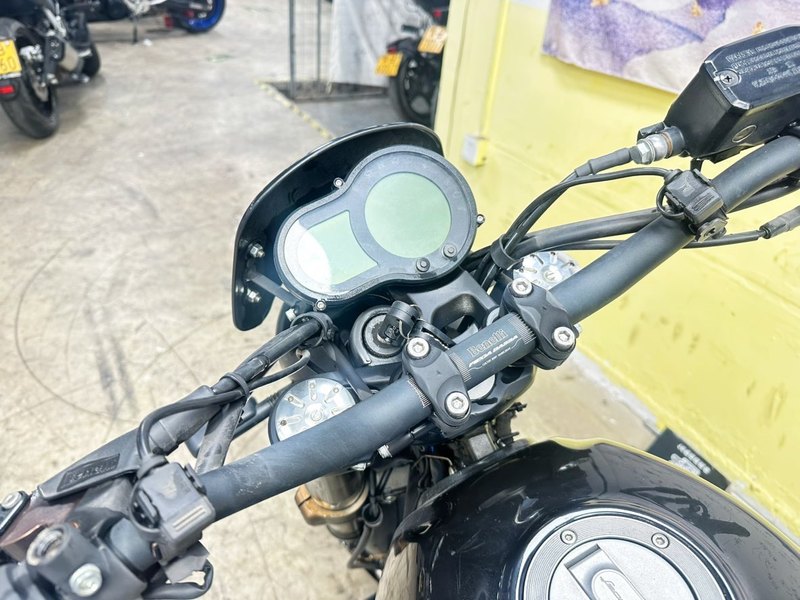 二手贝纳利幼狮 Leoncino 500