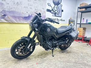 二手贝纳利幼狮 Leoncino 500