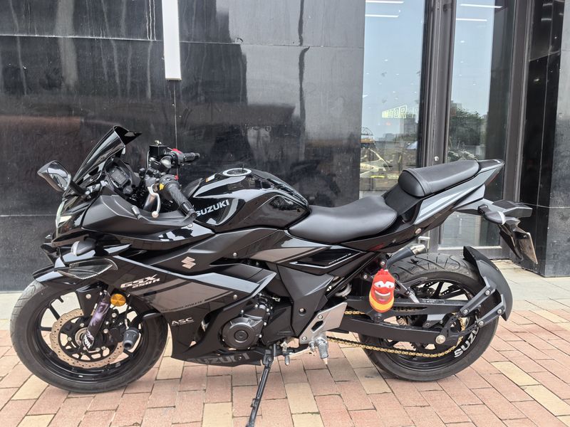 二手豪爵铃木GSX250R