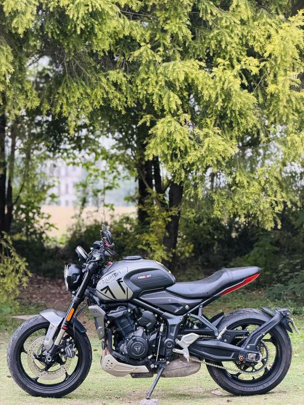 二手凯旋Trident 660