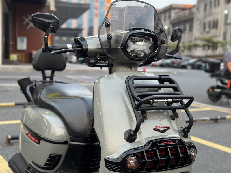 二手维多利亚Sixties 300i