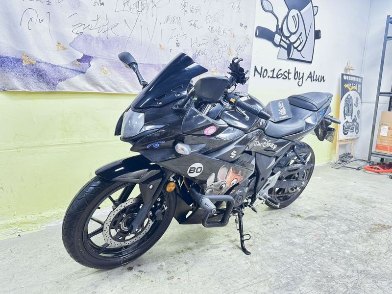 二手豪爵铃木GSX250R