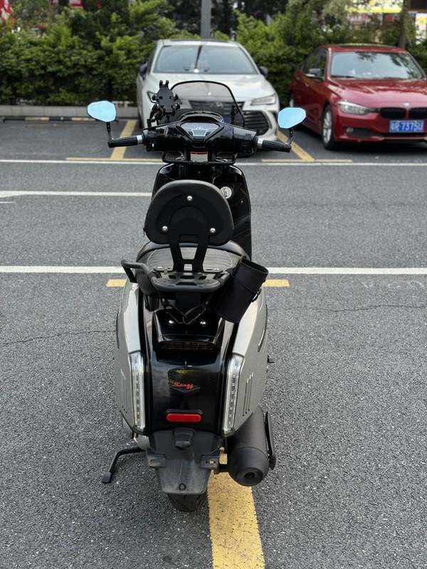 二手维多利亚Sixties 300i