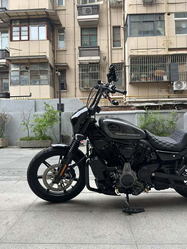二手哈雷戴维森Nightster