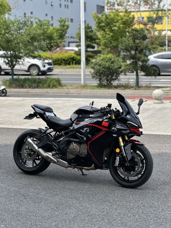 二手QJMOTOR赛600