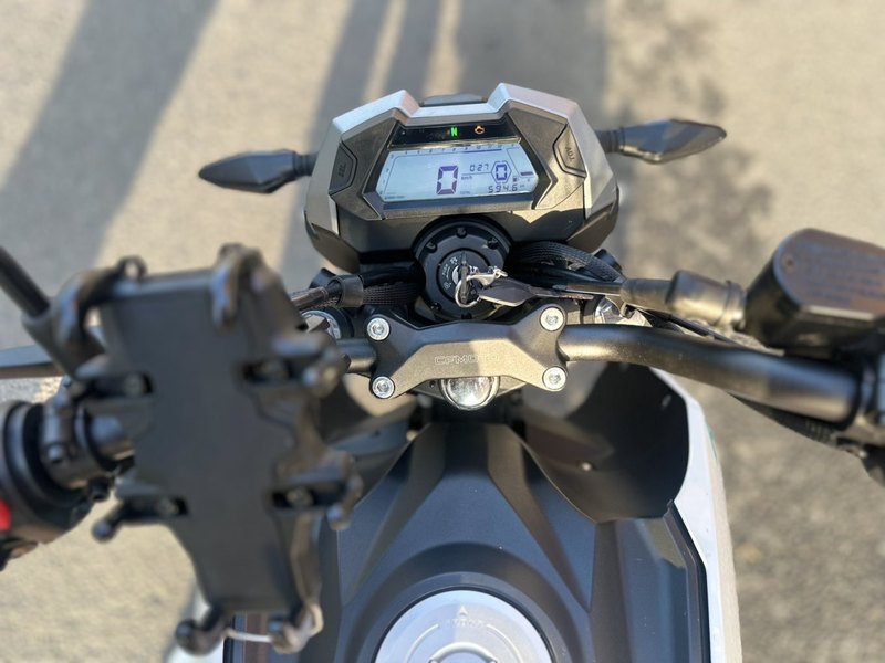 二手春风ST狒狒